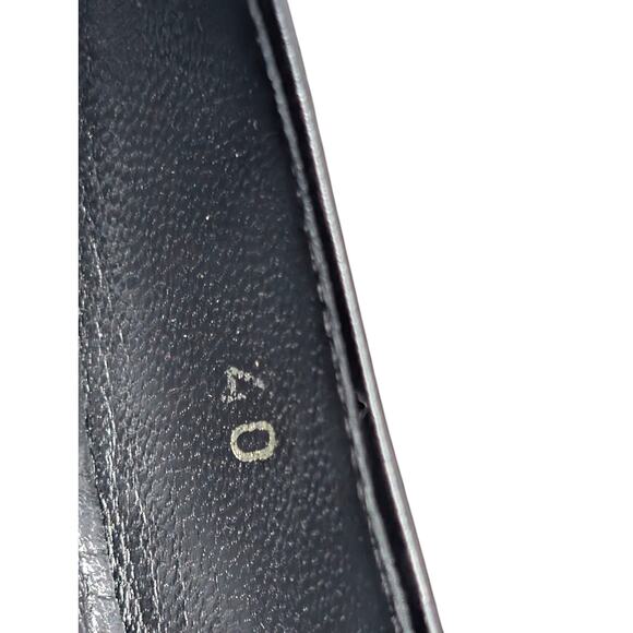 Authentic Prada Black Patent Leather Kitten Heel Loafers EU 40 - Picture 4 of 9